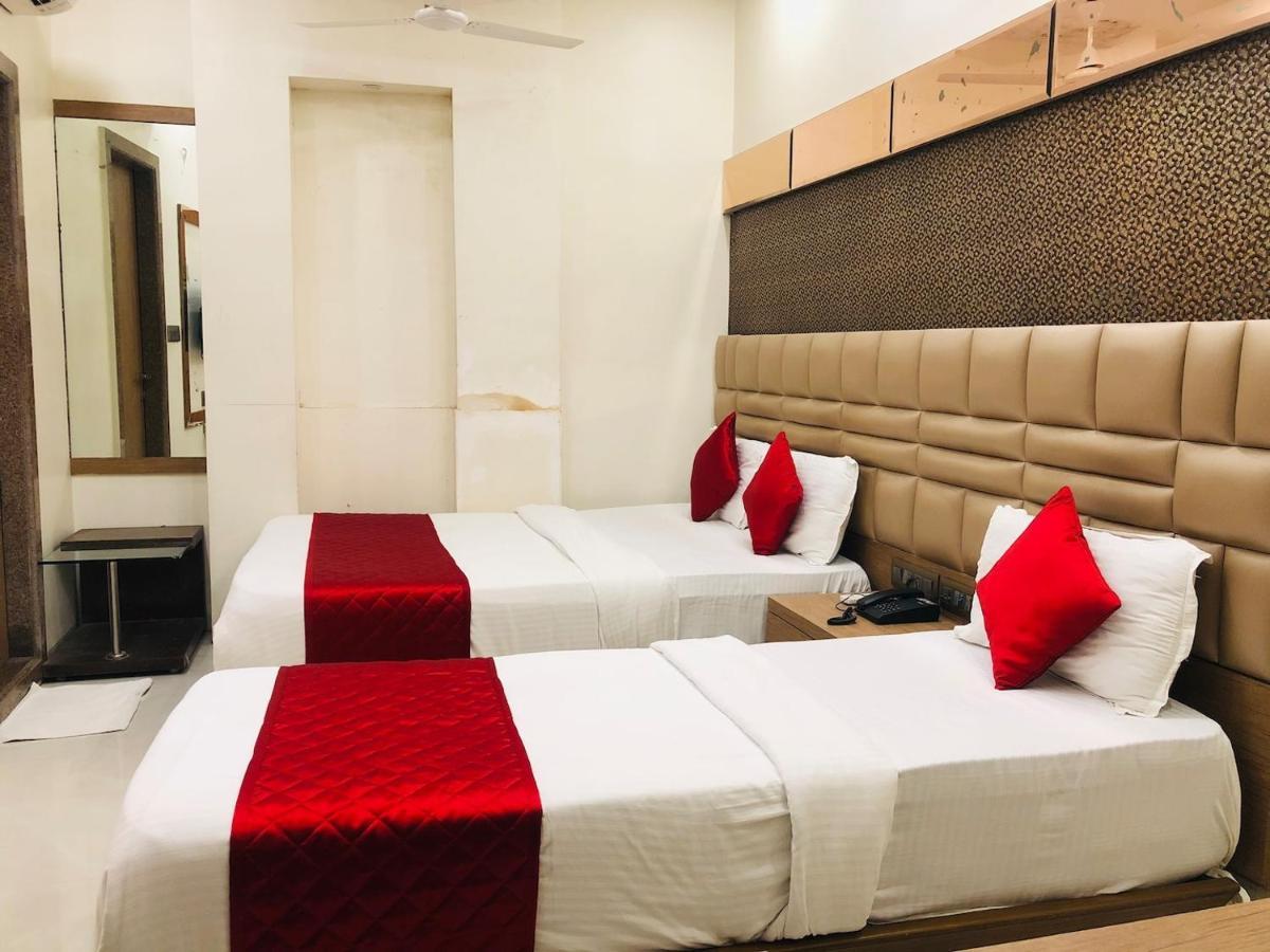 מומביי Hotel Guestinn Residency מראה חיצוני תמונה
