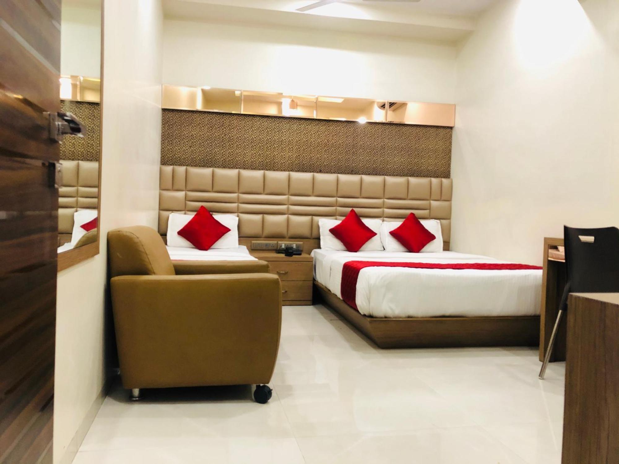 מומביי Hotel Guestinn Residency מראה חיצוני תמונה