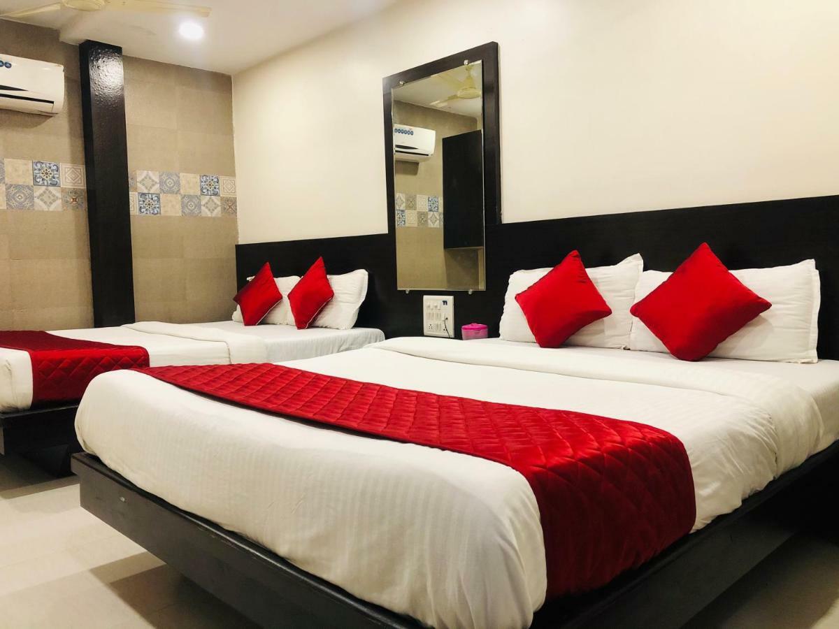 מומביי Hotel Guestinn Residency מראה חיצוני תמונה